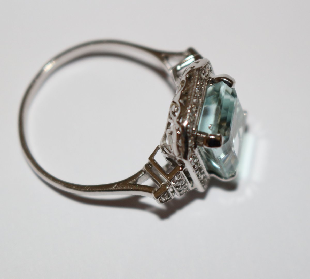 Art Deco White Gold Aquamarine Diamond Ring-photo-4