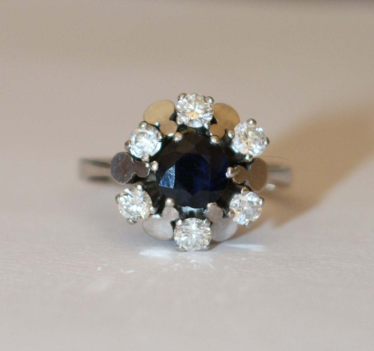 Sapphire Diamond Daisy Ring-photo-4