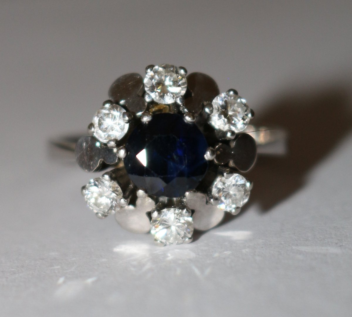Sapphire Diamond Daisy Ring-photo-7