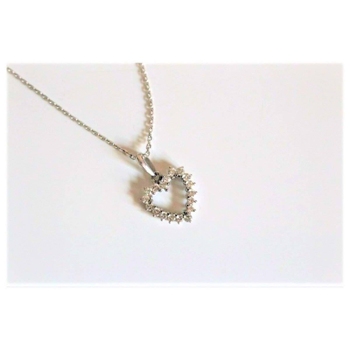 Heart Necklace White Gold & Diamonds-photo-2