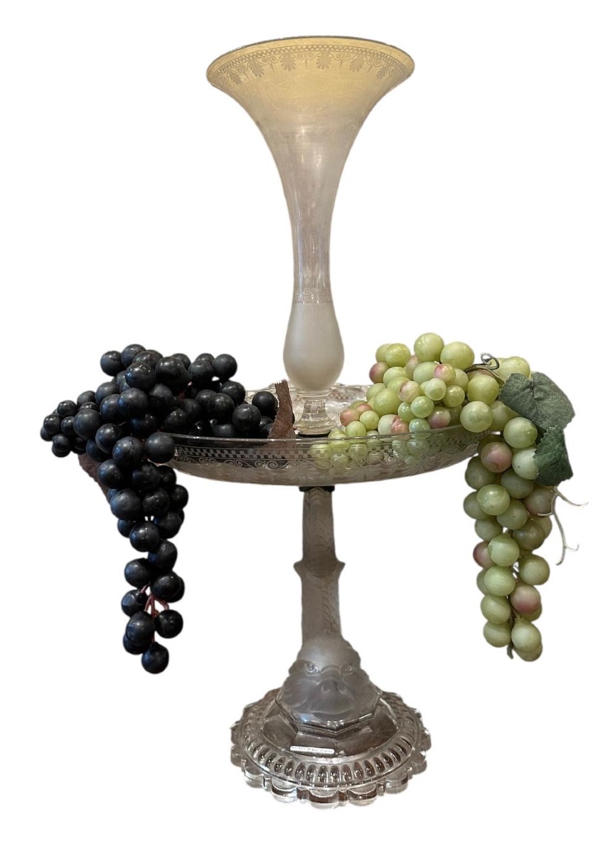 Baccarat Table Centerpiece With Dolphin -photo-4