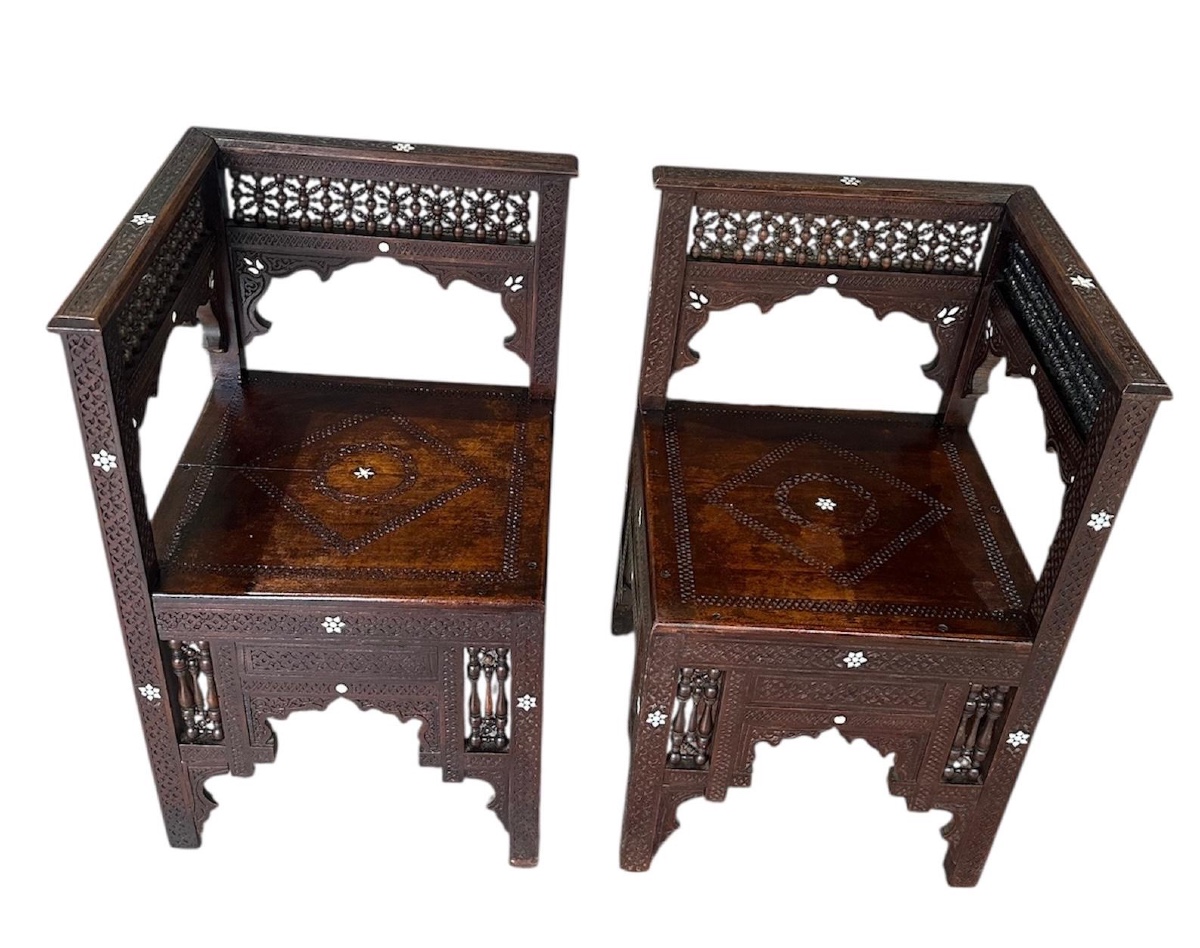 Paire de fauteuils d’angle  Syrien début de XX siecle -photo-4