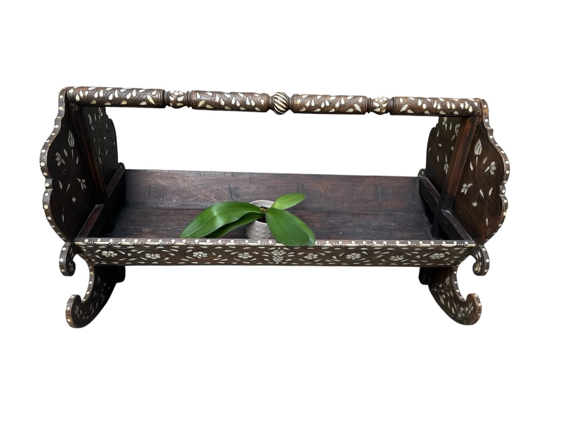 Ottoman Cradle Inlaid With Mother-of-pearl -photo-3