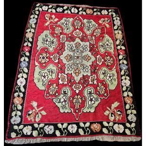 Vintage Woolen Iranian Kilim