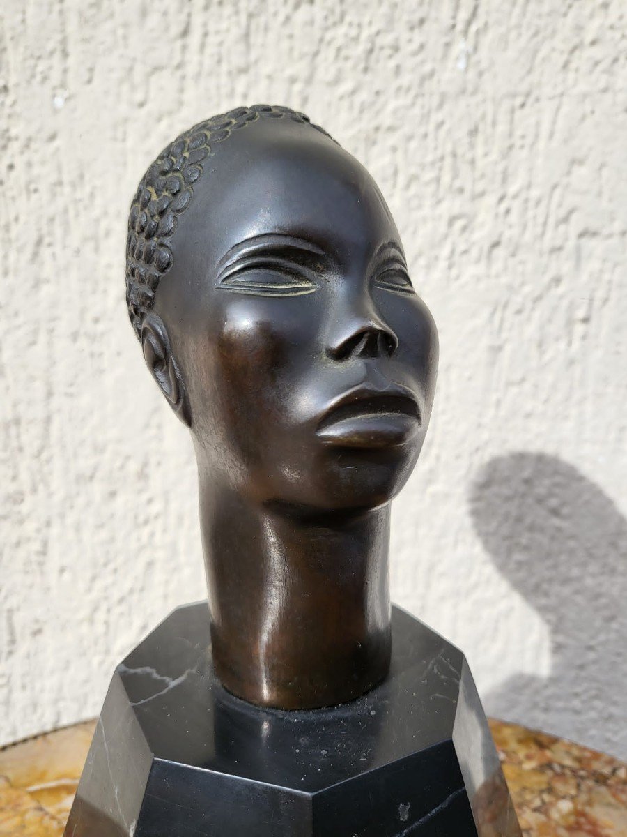 Sculpture En Bronze , Tête d'Africain, Sur Socle, XXème Siècle-photo-8