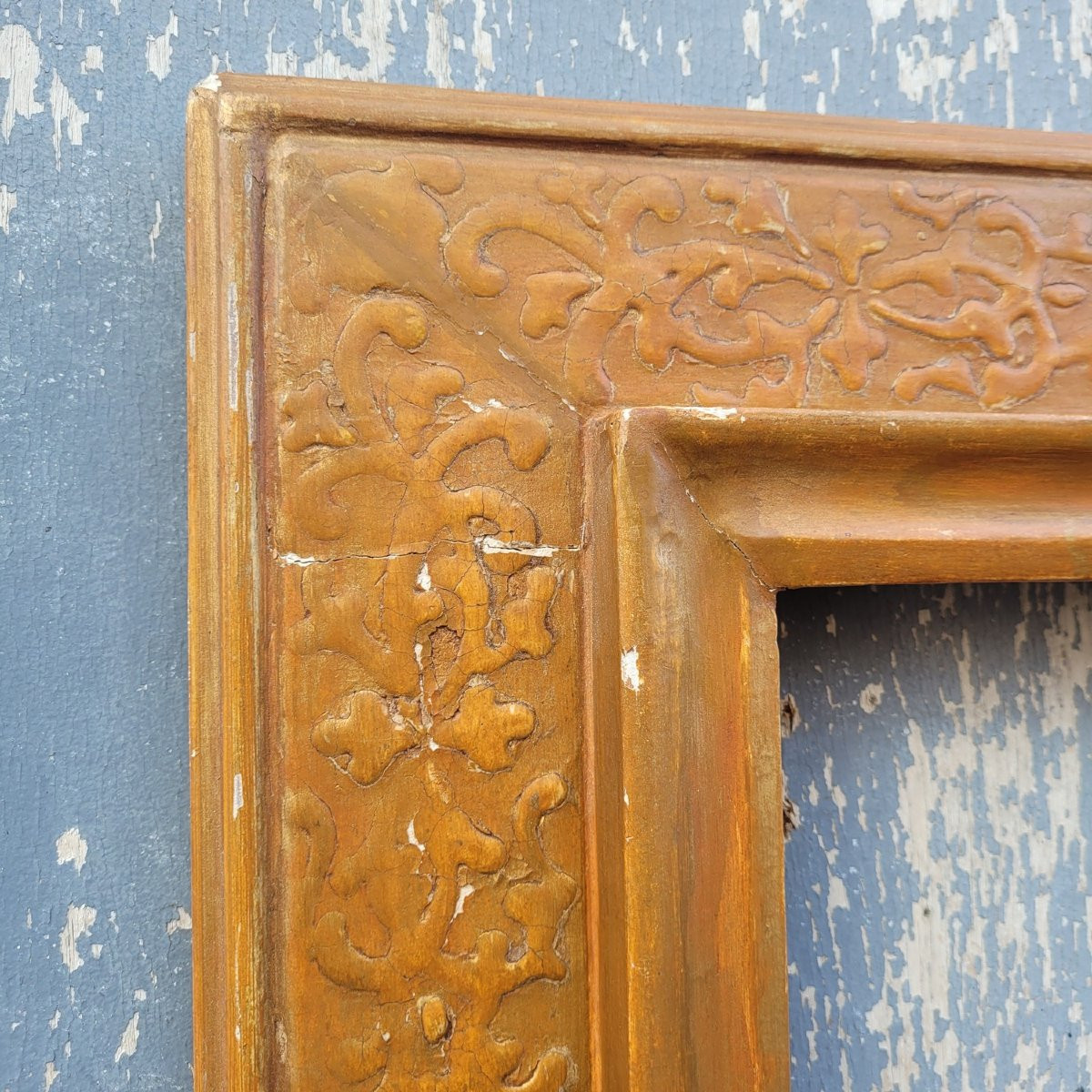 Cadre en bois laqué à la façon du XVIIème, Italie, Fin XIXème/début XXème-photo-4