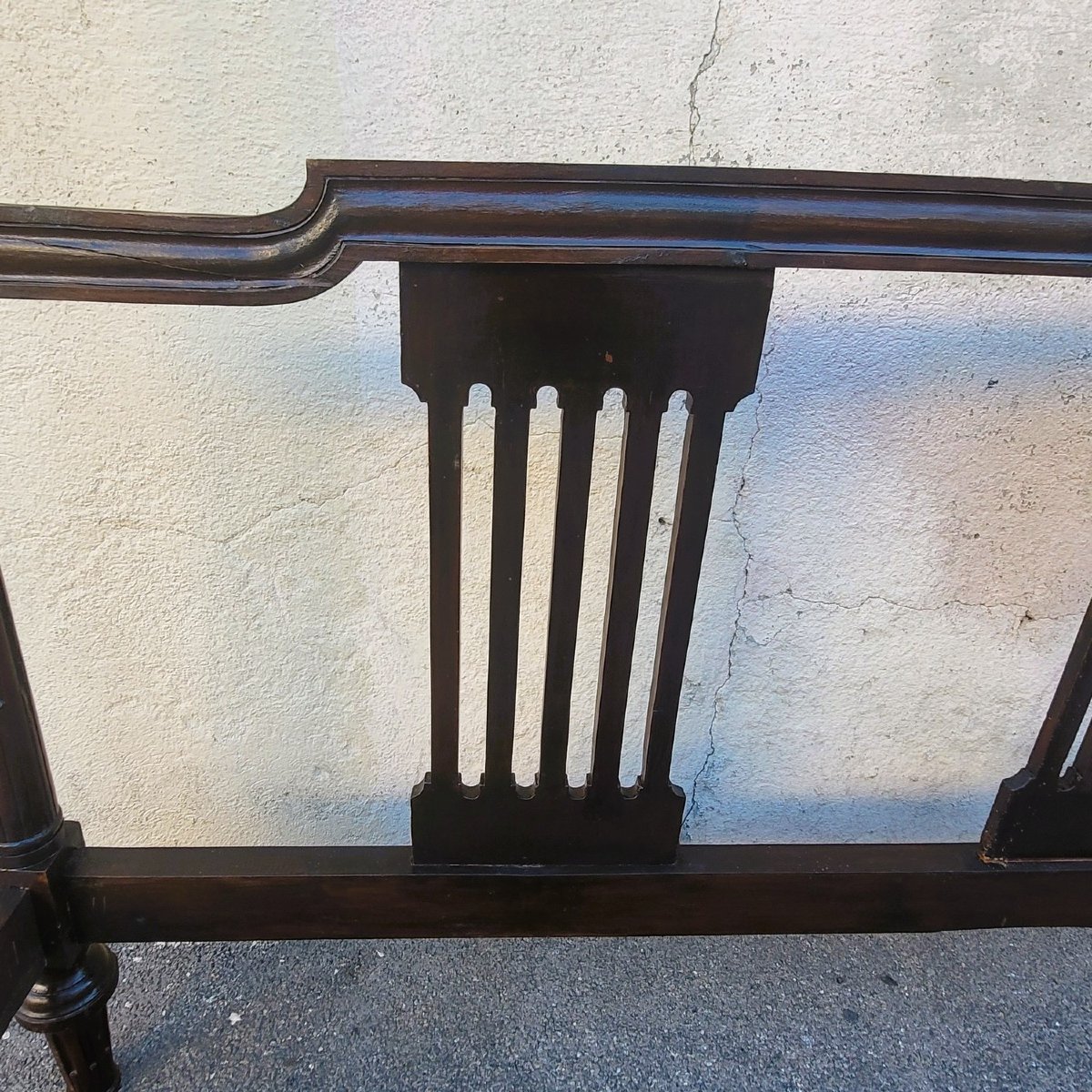 Large Walnut Bed, Early 19th Century-photo-2