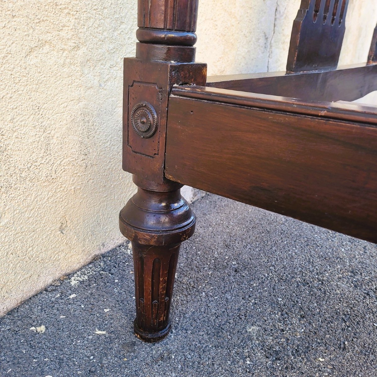 Large Walnut Bed, Early 19th Century-photo-3