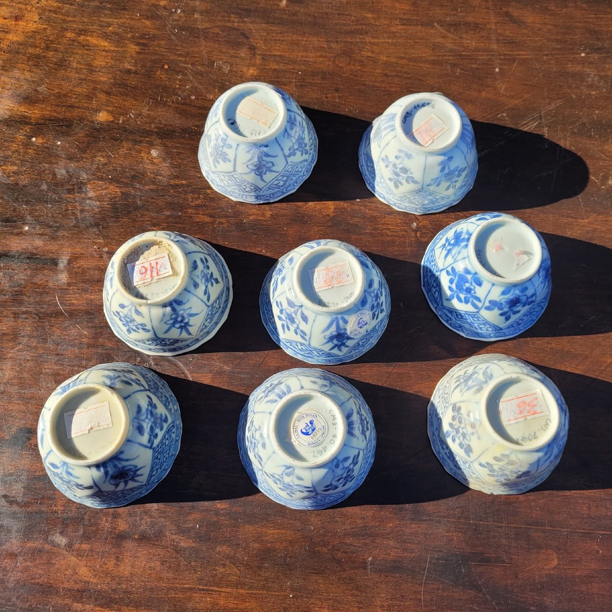 Ca Mau Binh Thuan, Suite de 8 bols en porcelaine, début XVIIIème siècle-photo-8