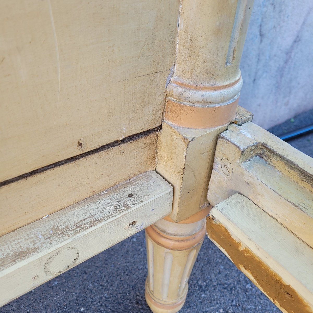 Large Lacquered Bed, L173cm, Late 18th/early 19th Century-photo-7