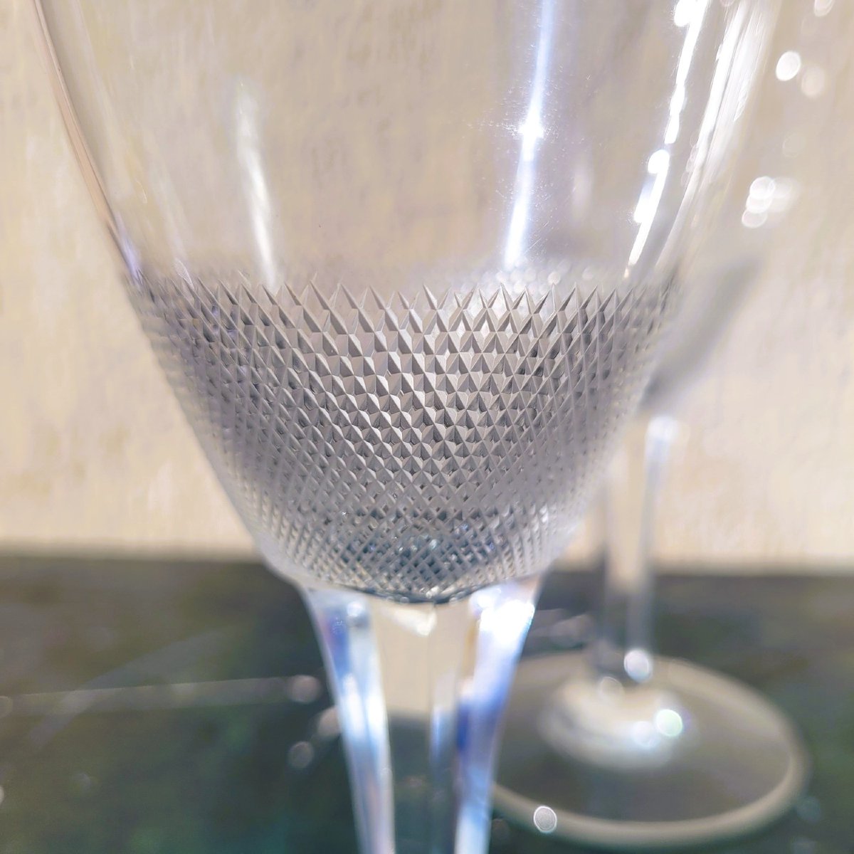 Elégant ensemble de 11 grands verres + 2 carafes, Italie XXème siècle-photo-3