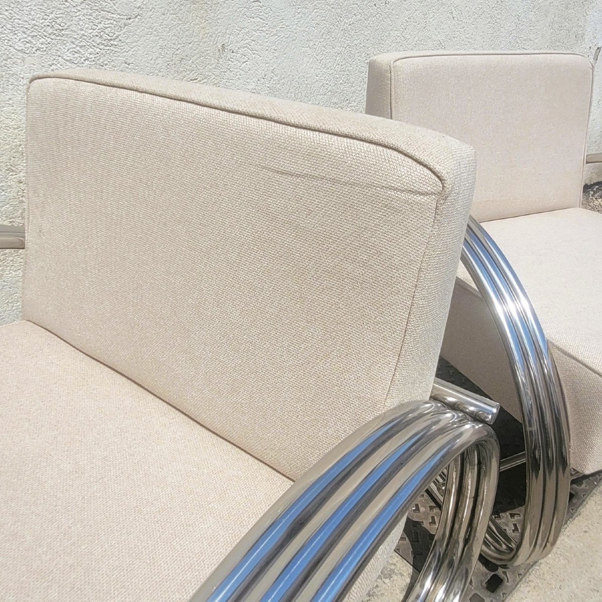 After To R. Lauren, Pair Of Large Chrome Armchairs, 20th Century-photo-1
