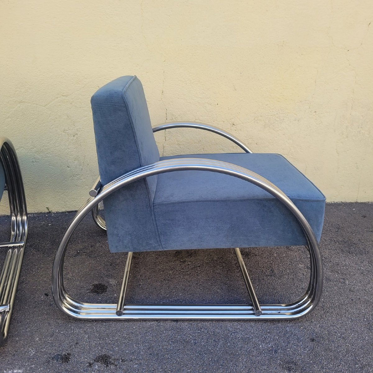 D'après R Lauren, Paire de grands fauteuils chromés, XXème siècle-photo-3