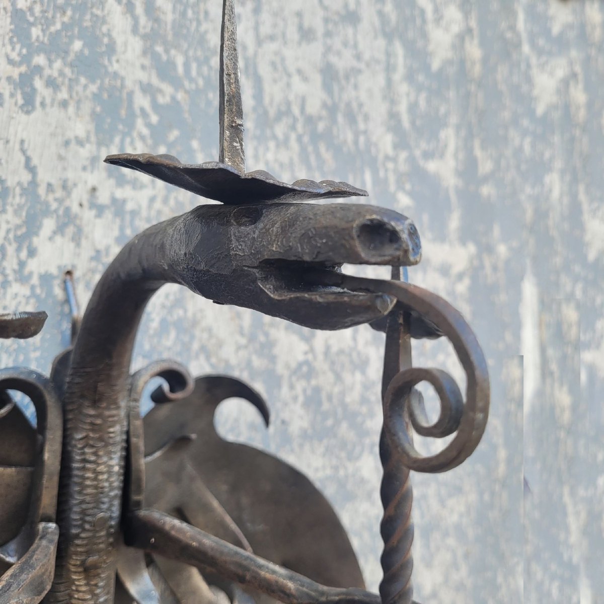 A Mazzucotelli (dans le goût de) , 2 Appliques Dragon en fer forgé, H58cm,  début XXème siècle-photo-8