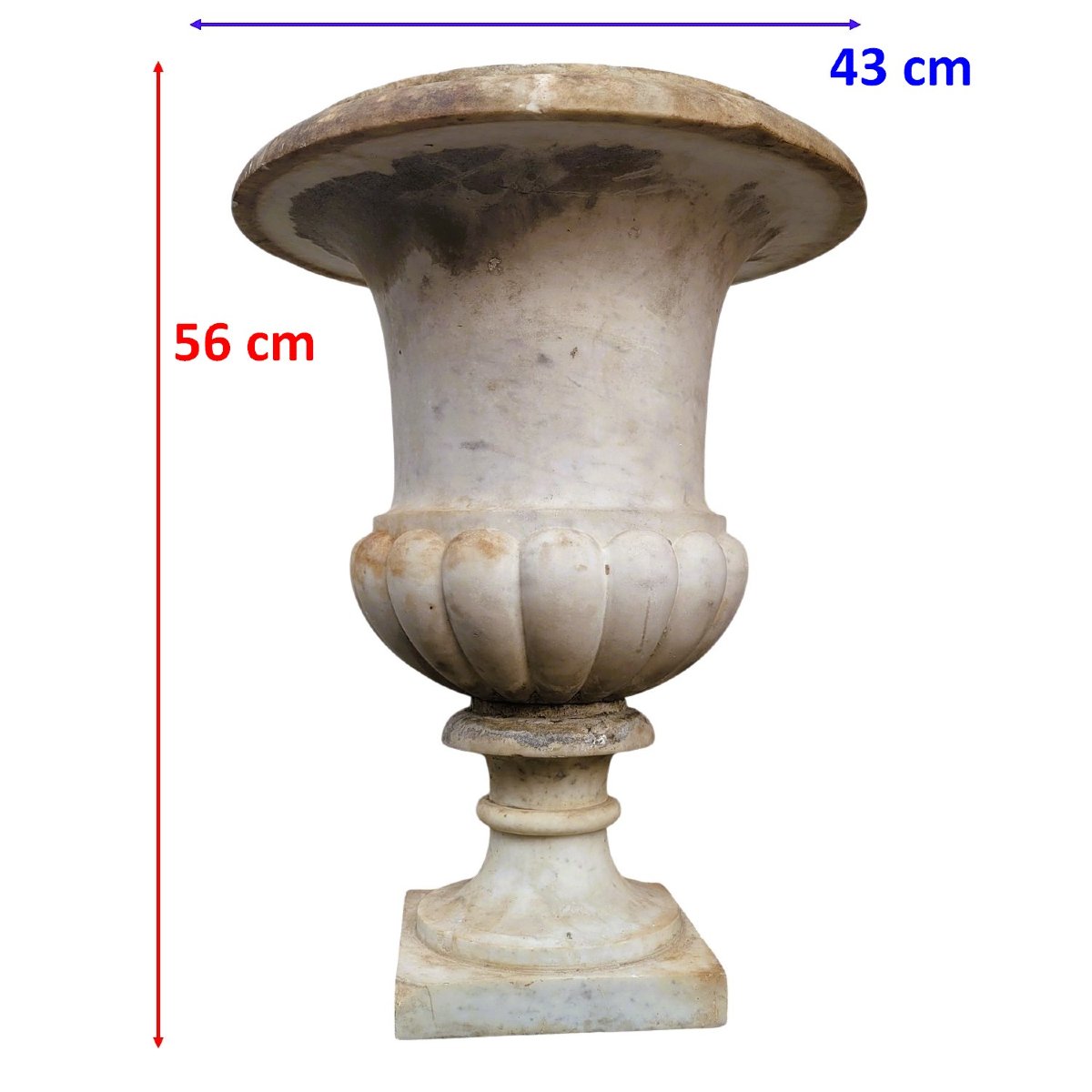 Vase dit Medicis en marbre blanc, fin XVIIIème début XIXème siècle-photo-2