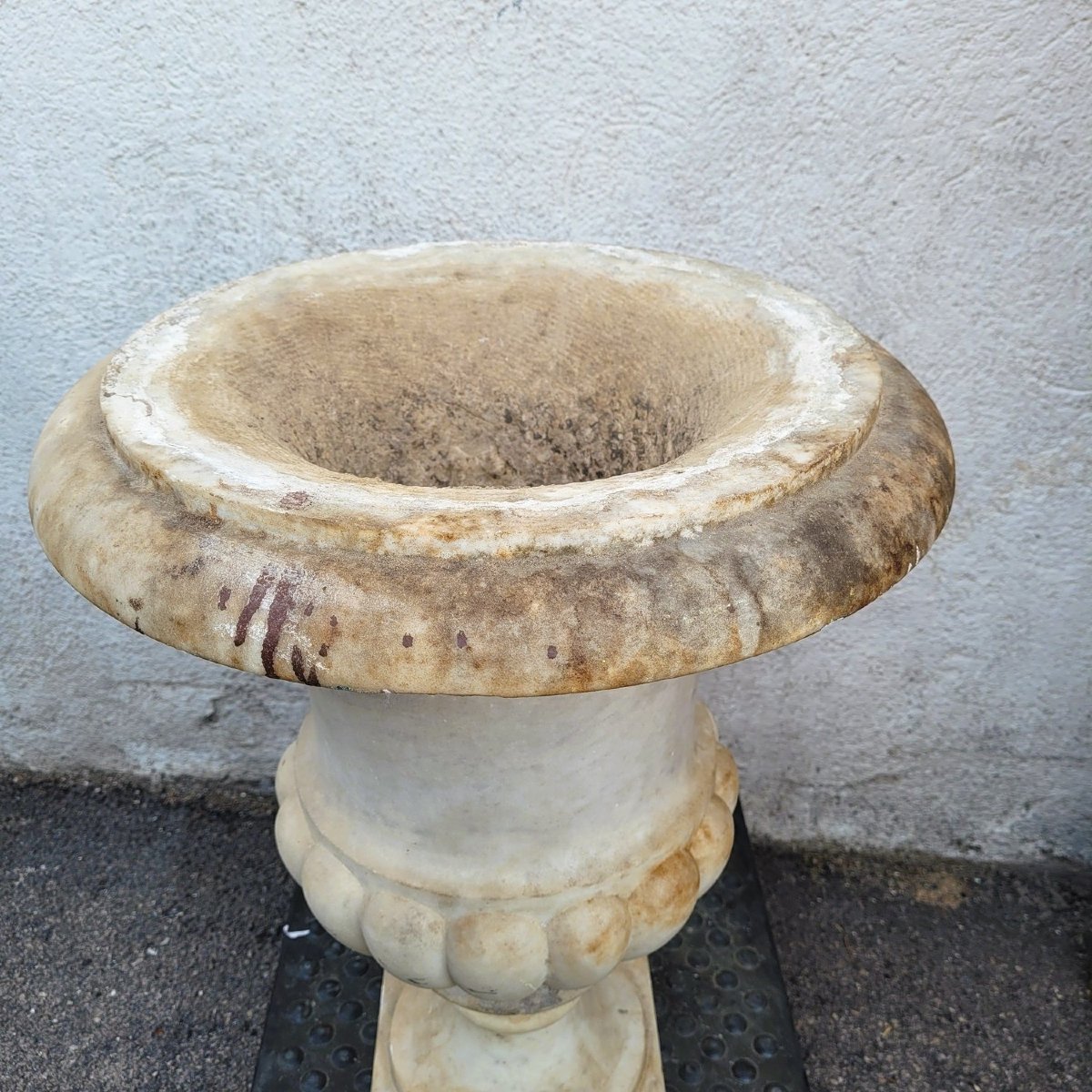 Vase dit Medicis en marbre blanc, fin XVIIIème début XIXème siècle-photo-7
