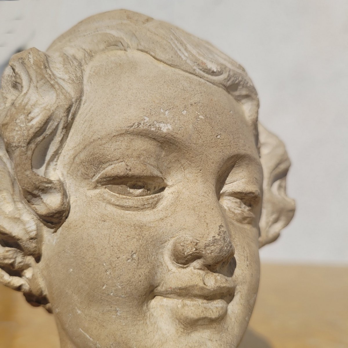 Sculpture Tête d'enfant en pierre, XVII/XVIIIème siècle-photo-4