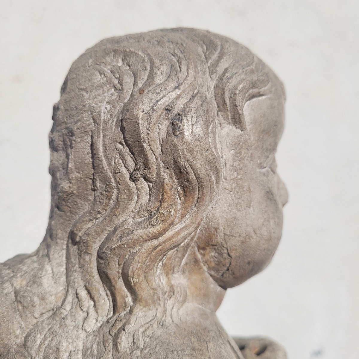 Anges Céroféraires en pierre marbrière, époque XVII/XVIIIème siècle-photo-8