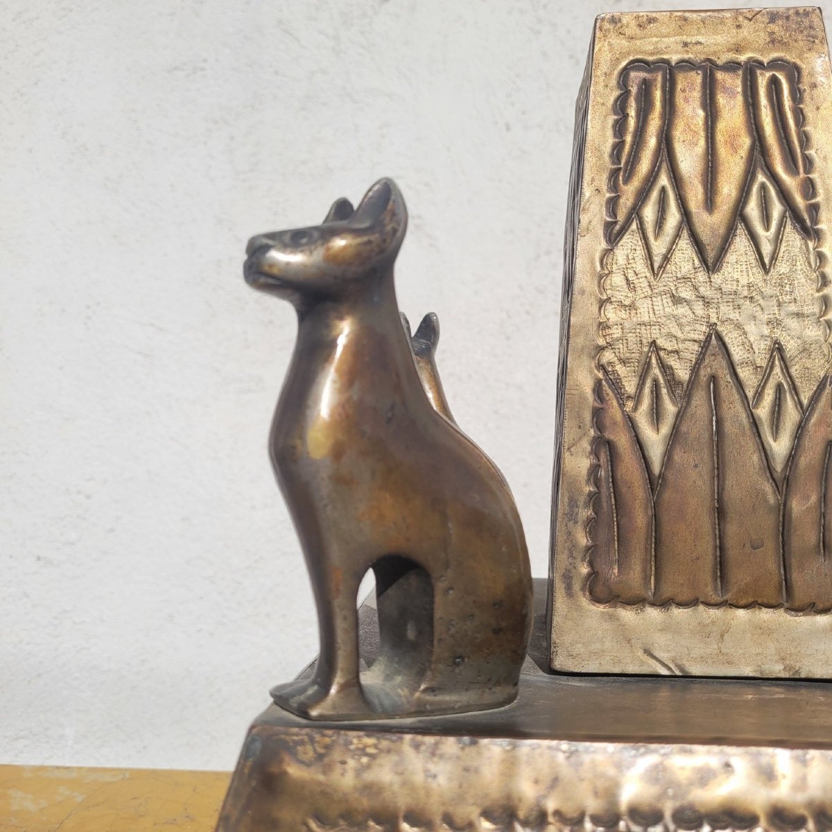 Egyptomania, ancien pied de lampe en métal, début XXème siècle-photo-3
