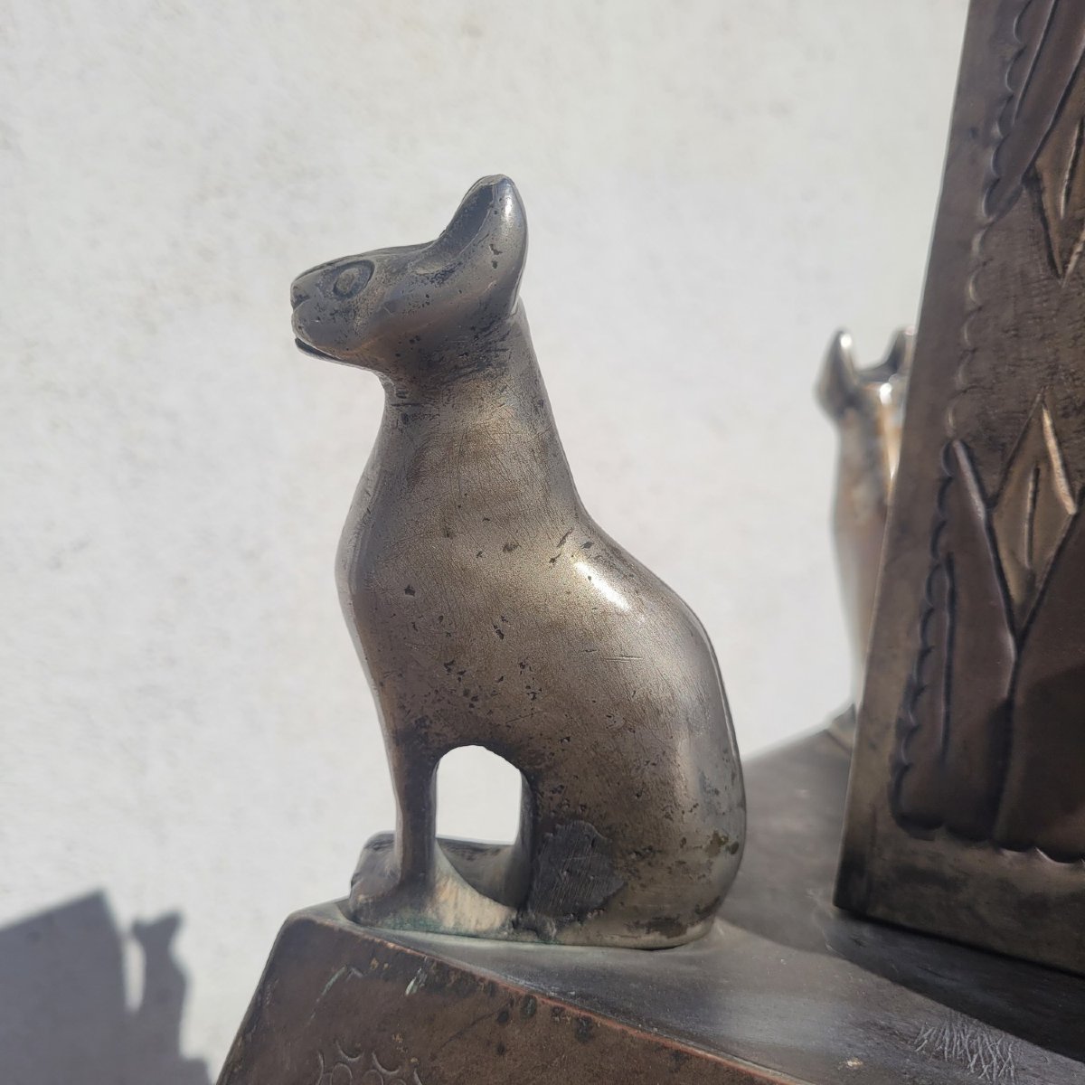Egyptomania, ancien pied de lampe en métal, début XXème siècle-photo-5