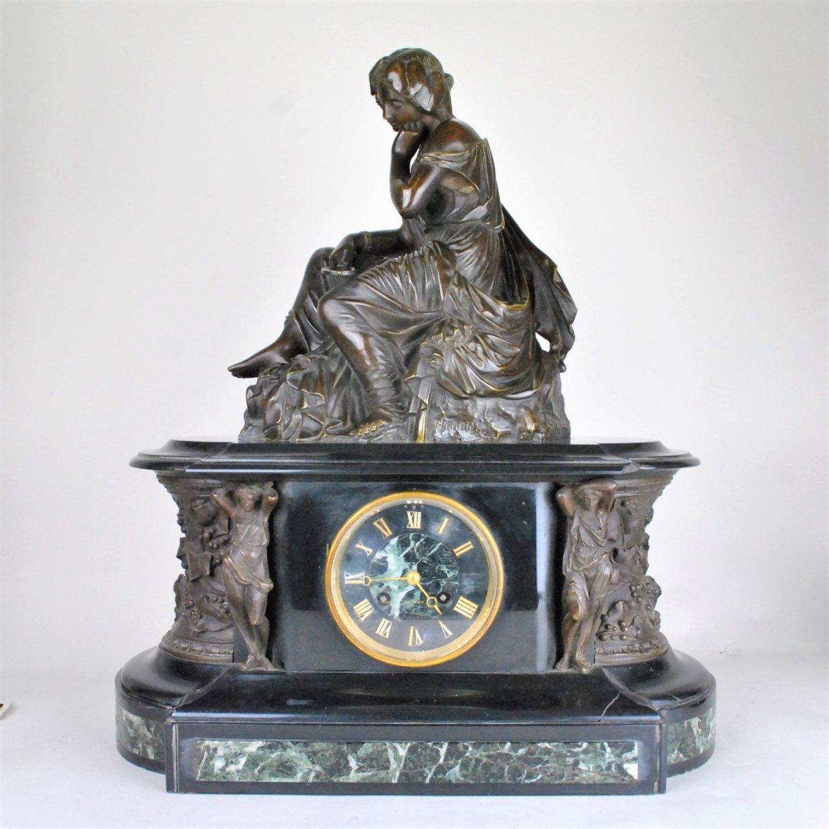 *Offre spéciale *James Pradier, Garniture De Nemausa, Bronze Et Marbre, XIXème Siècle-photo-2