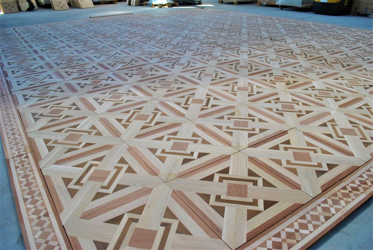 Old Parquet, Approx 45m² In Marquetry From Different Woods, Fully Restored,  20th Century-photo-6