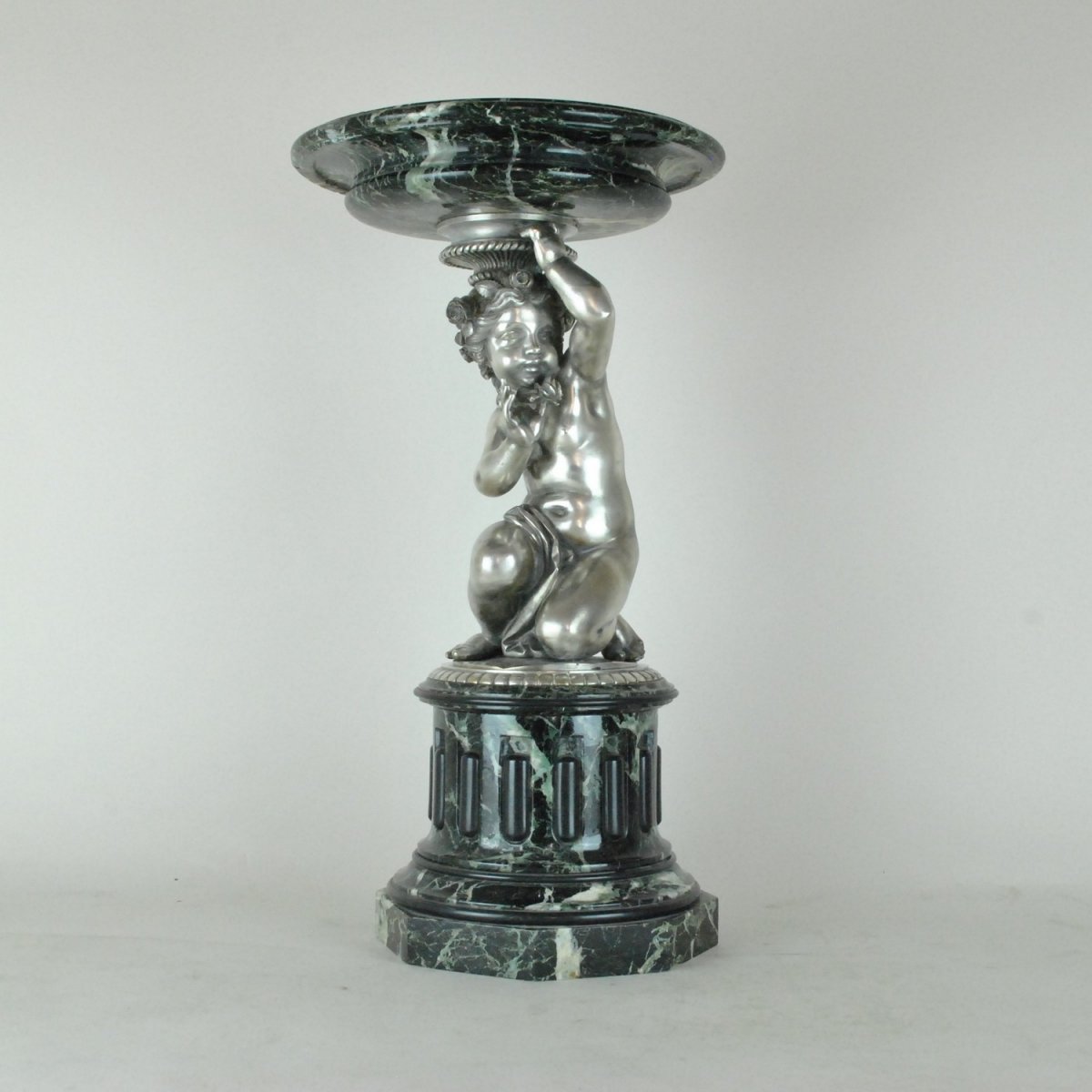 Coupe En Marbre Et Putto En Bronze Argenté, 19eme Siècle