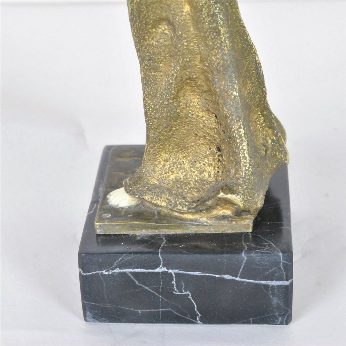 Foucher, Chryséléphantine En Bronze Signée, Femme En Tenue d'Intérieur, XIXème Siècle-photo-2