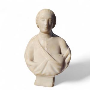 Buste de gentilhomme en marbre, XVII/XVIIIème siècle