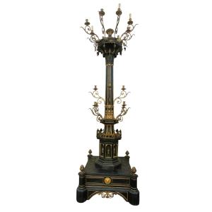 Grand candélabre H257cm, style gothique, début XIXème siècle