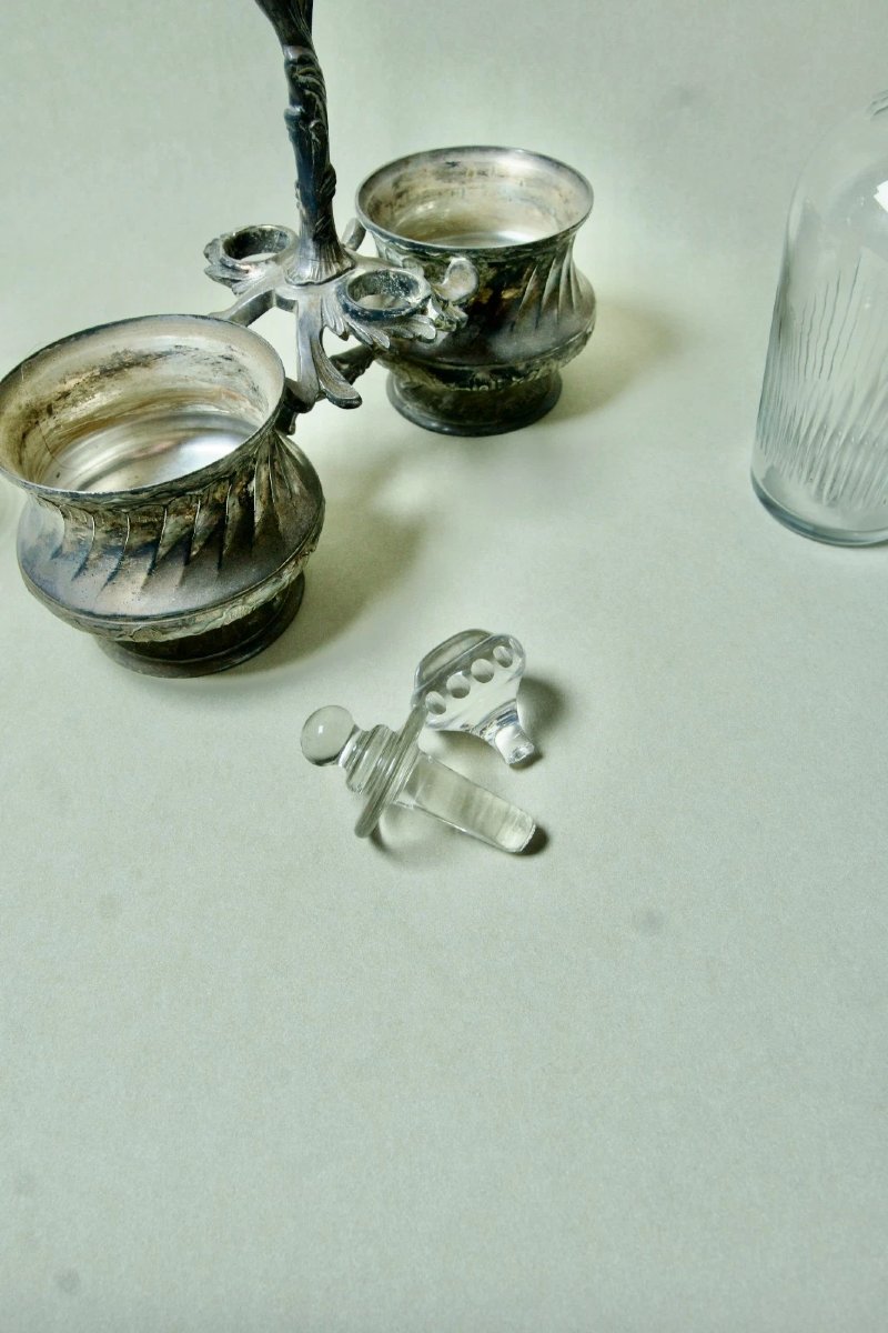 Gallia Oil And Vinegar Set In Silver-plated Metal With Crystal In The Rococo Style, 19th Century-photo-1