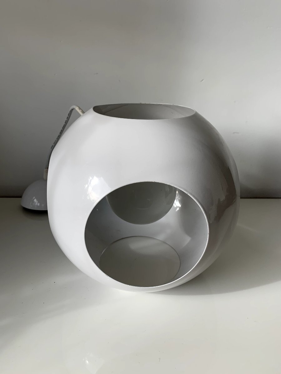 Lustre suspendu boule blanc en métal – Style Mid-Century-photo-3