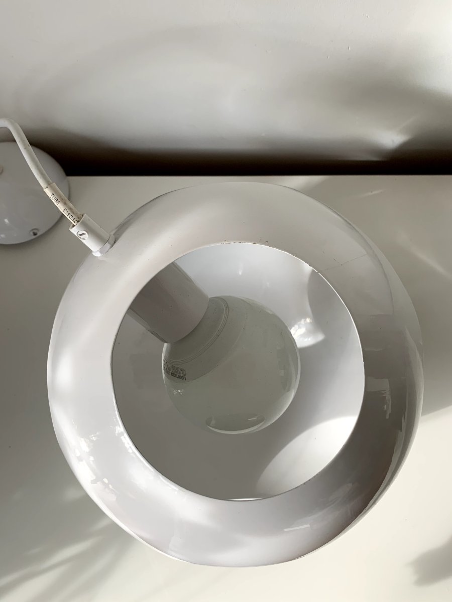 Lustre suspendu boule blanc en métal – Style Mid-Century-photo-4