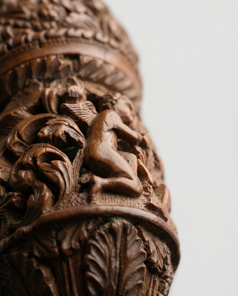 Bo&icirc;te &agrave; chapelet ancienne en corozo sculpt&eacute; et ajour&eacute; &ndash; XIXe si&egrave;cle-photo-3