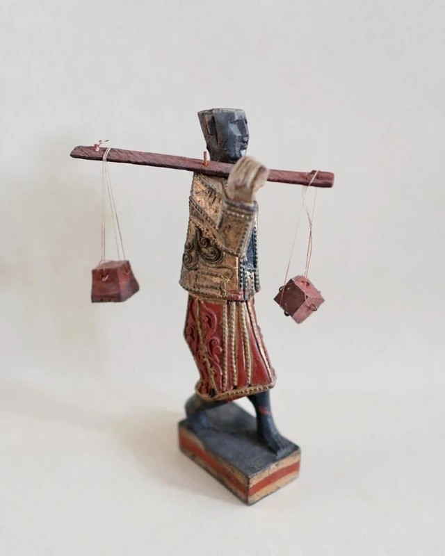 Statuette artisanale polychrome - Art asiatique - XXè siècle