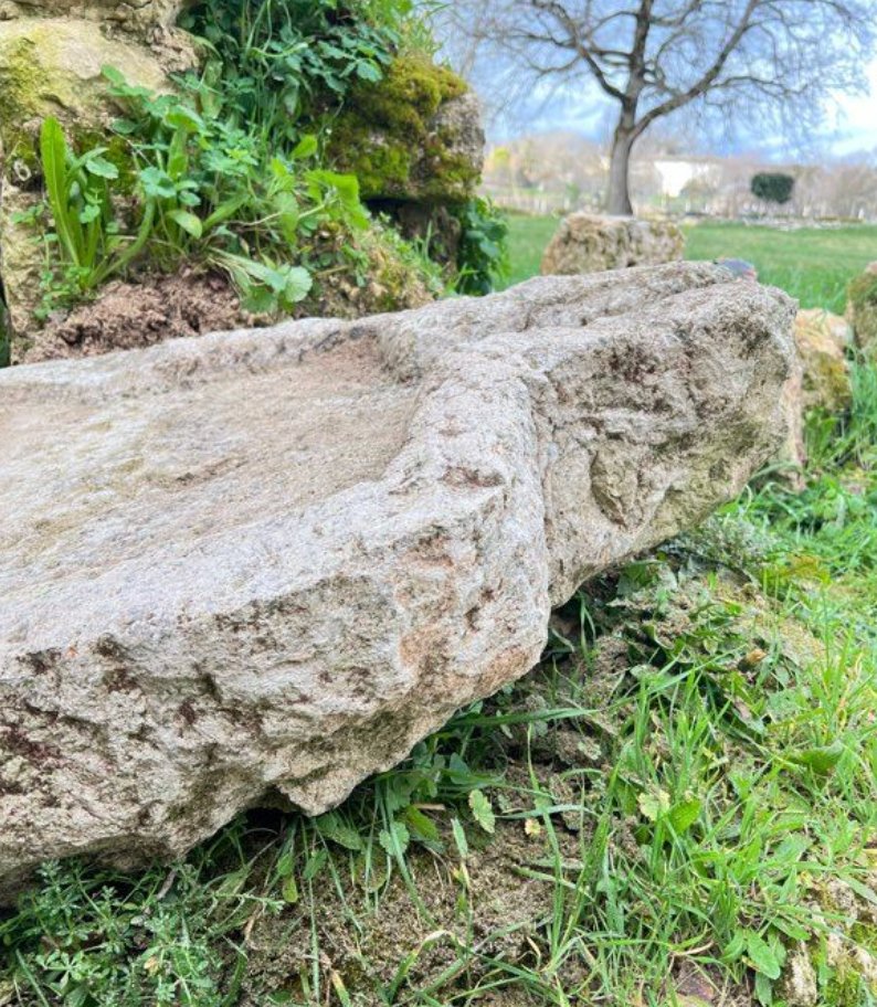 Ancien évier en pierre du XIXe siècle – vasque en pierre calcaire patinée-photo-5