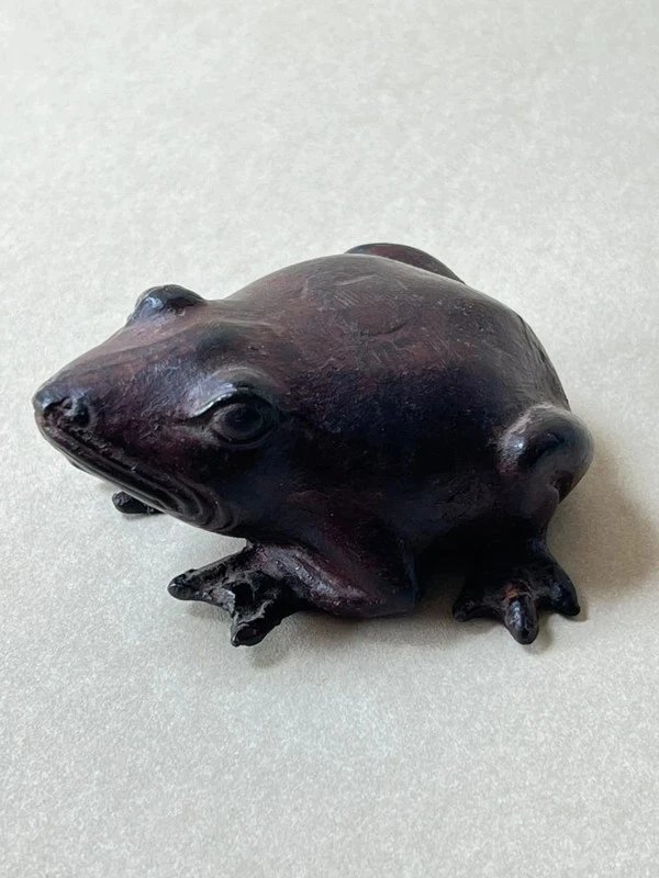 Indonesian Bronze Frog – Vintage Decorative Sculpture-photo-2