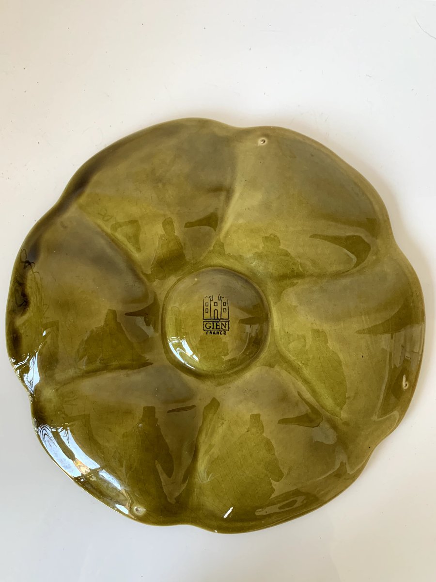 Lot de 7 assiettes à huîtres en barbotine kaki – Gien, France-photo-4