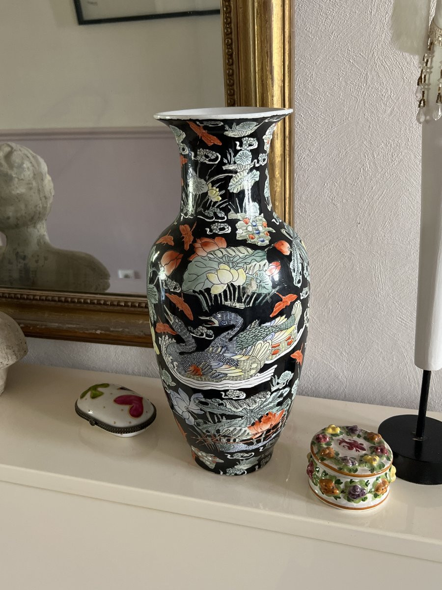 Grand vase chinois en porcelaine à décor d’oies et lotus fond noir - H. 37cm - XXème-photo-8