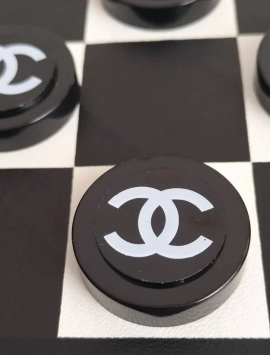 Jeu de dames de voyage Chanel édition limitée, objet de collection, années 2010-photo-2