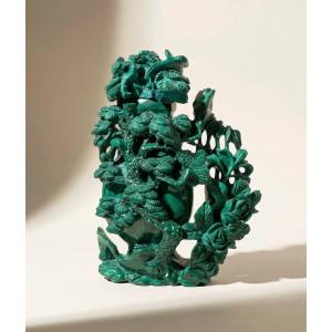 Openwork Sculpture In Malachite – Landscape With Pine Trees And Bridge, Decorative Work – 19th Century Chinese Art