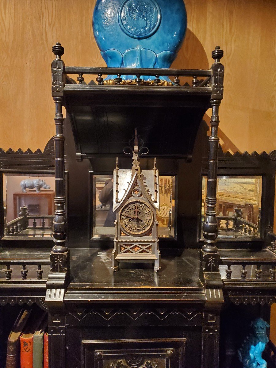 Henry William Batley's Aesthetic Movement Cabinet-photo-3