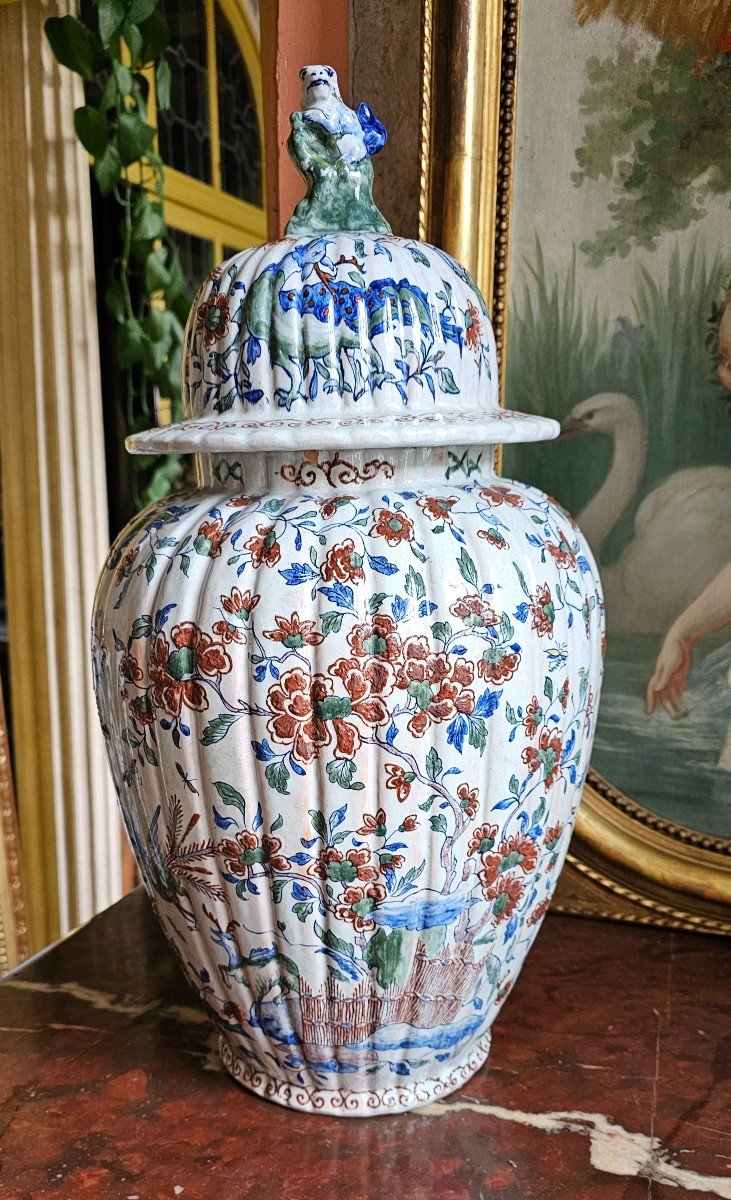 Potiche Aux Oiseaux, Animaux Fantastique Et Arbre Fleuri, Delft XVIIIe