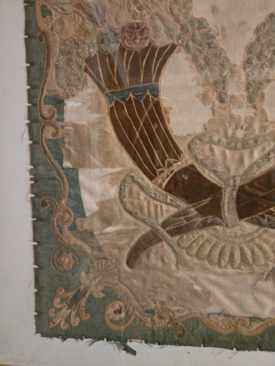 Broderie Aux Cornes d'Abondance, Travail d'époque Empire.-photo-2