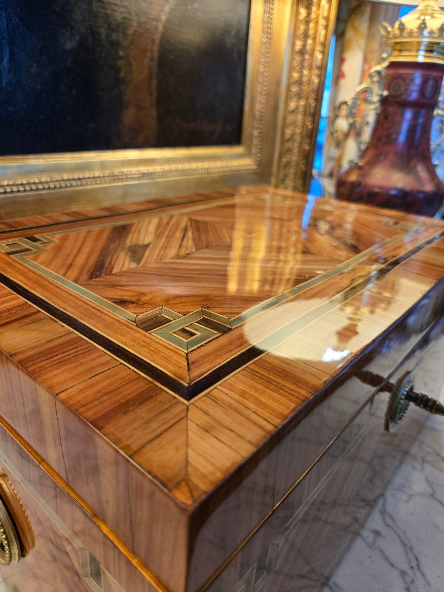 Large Travel Box In Marquetry And Indian Fabric – Louis XVI Period, Circa 1780.-photo-7