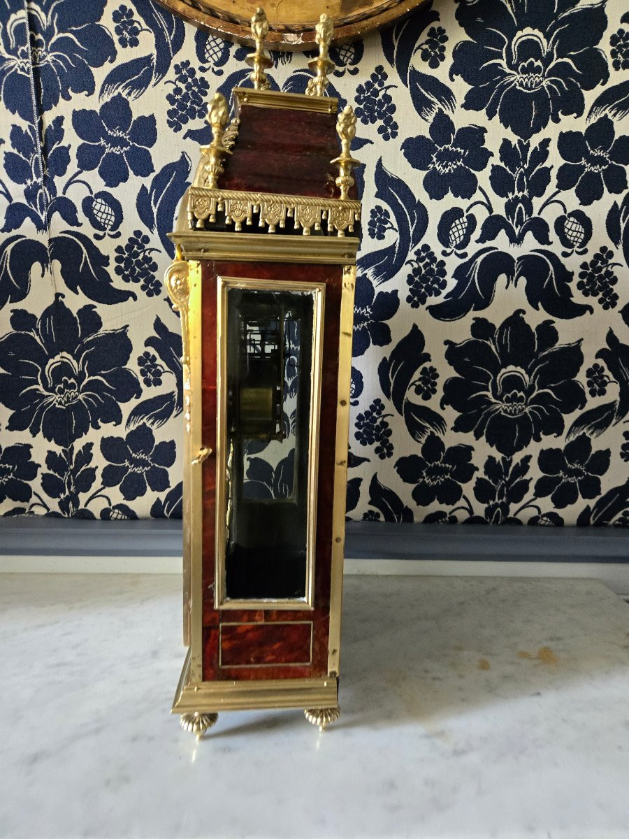 Pendule Religieuse En écaille Rouge Et Bronze Doré, Paris époque Louis XIV-photo-2