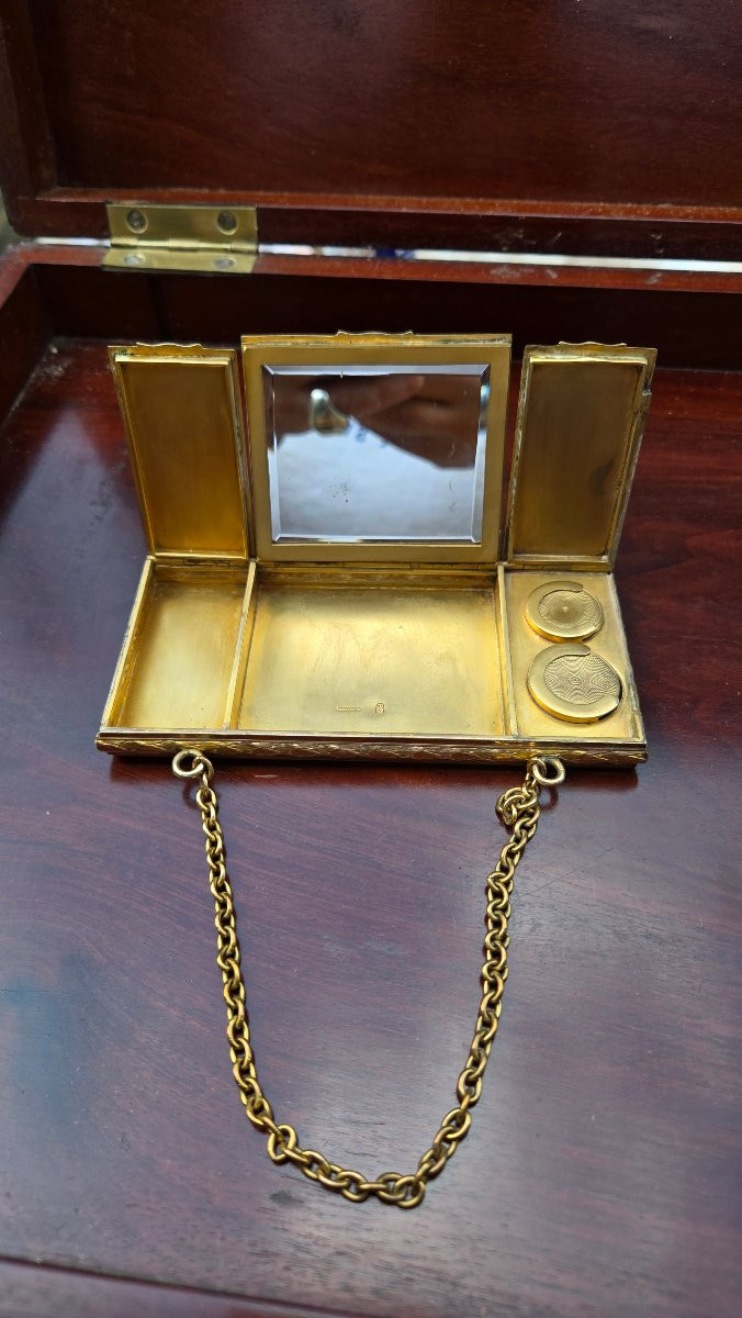 Powder Compact Or Minaudière In Gilt Metal, Circa 1900–1920-photo-3