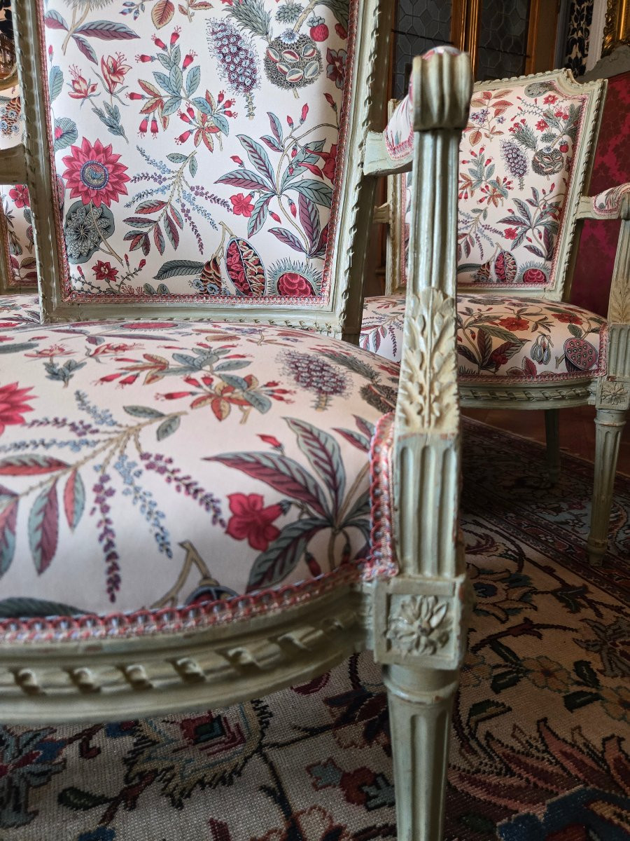 Série De Quatre Fauteuils Cabriolet D’époque Louis XVI Attribués à Jean-baptiste III Lelarge.-photo-2