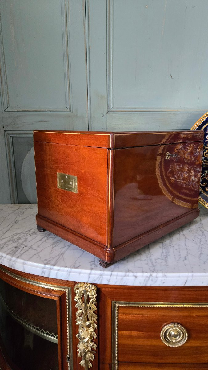 19th Century Mahogany Collector's Box -photo-3