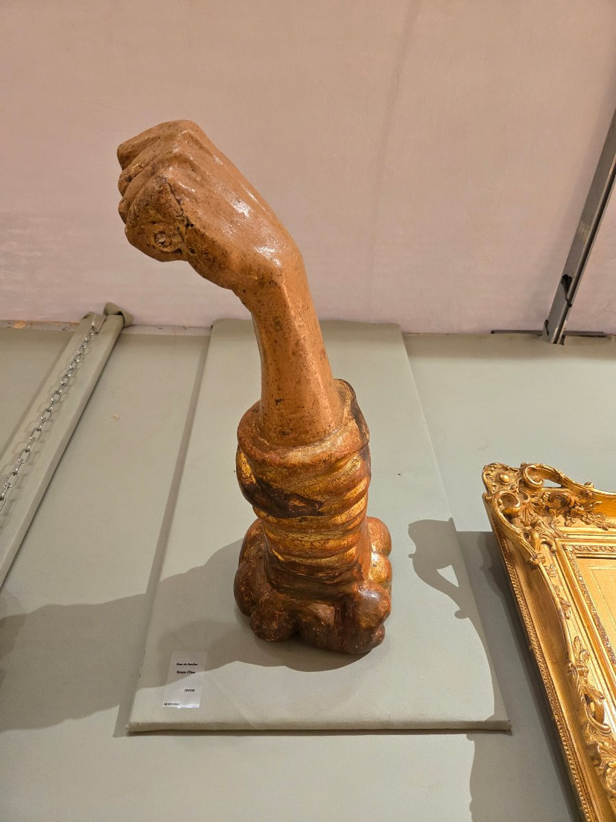 Sculpted, Gilded And Polychrome Wooden Light Arm, Dating From The 17th Century. -photo-2